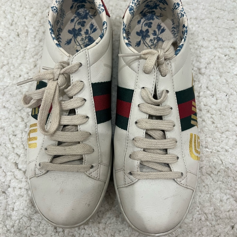 Gucci shows women size 8